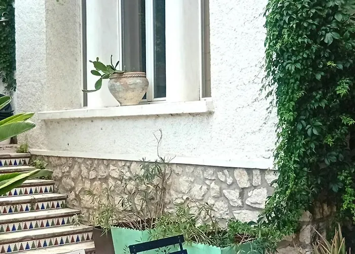 Διαμέρισμα Prive Avec Terrasse En Centre Μονπελιέ